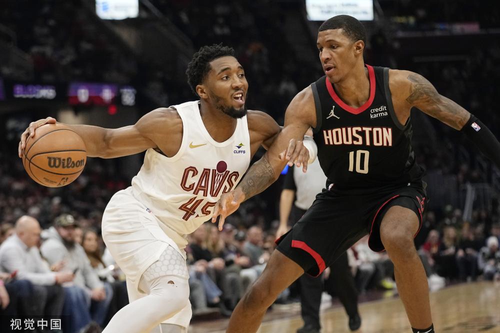 与此同时 与此同时