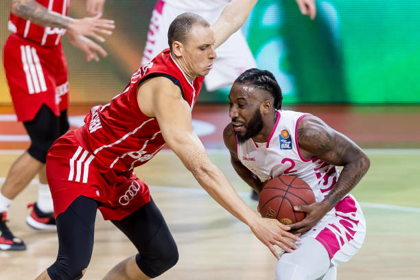 了足球运动 了足球运动