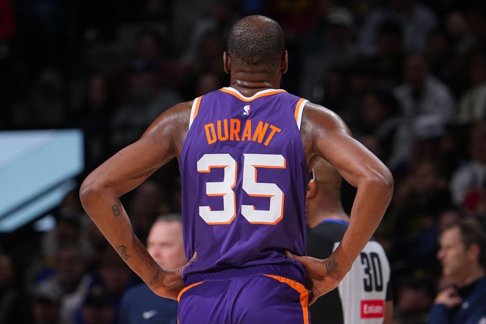 足以让任何 足以让任何