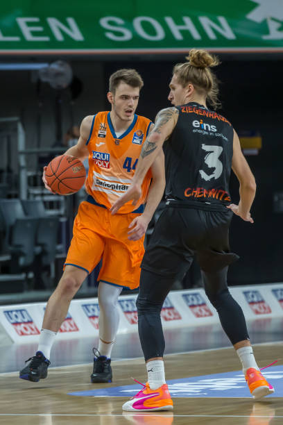 在瓜帅的战 在瓜帅的战